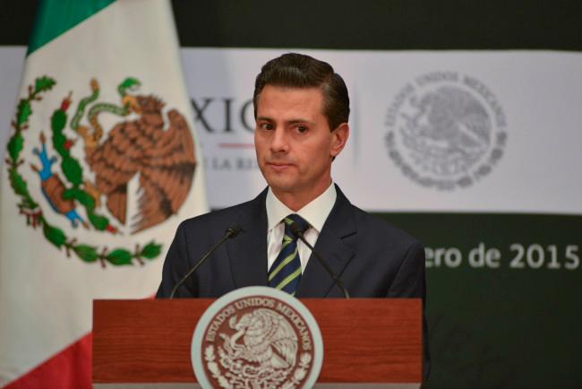El INE da 24 horas para retirar el spot del PAN sobre el viaje de Peña Nieto a Londres