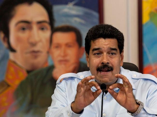 Venezuela: Maduro aprueba primeras leyes con poderes especiales