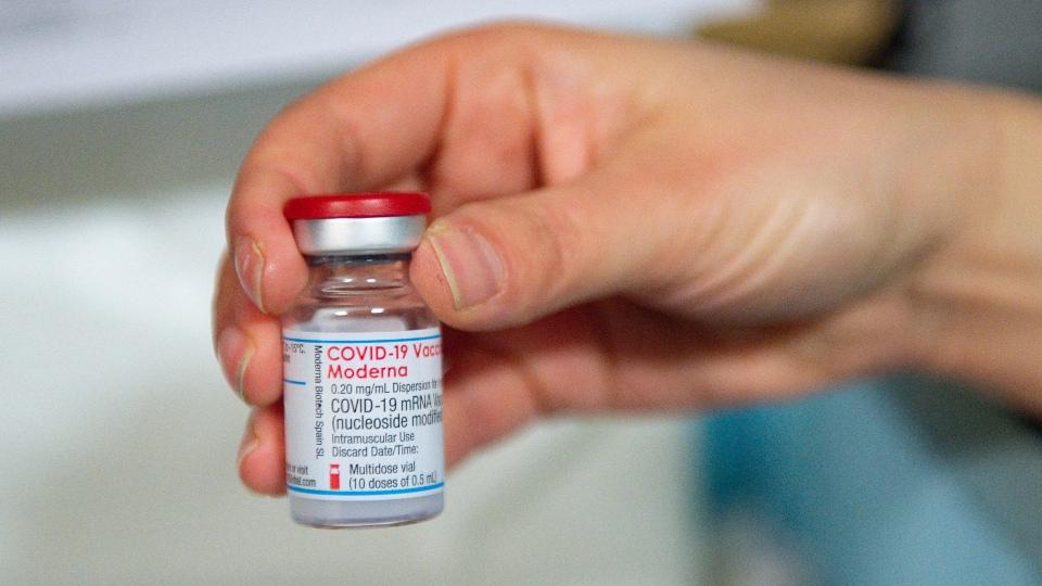 Cofepris autoriza uso de la vacuna de Moderna contra la COVID