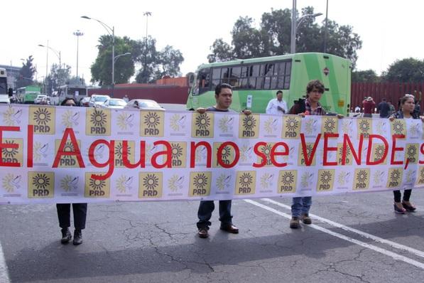Tres puntos de la Ley de Aguas que benefician a las empresas, según organizaciones civiles