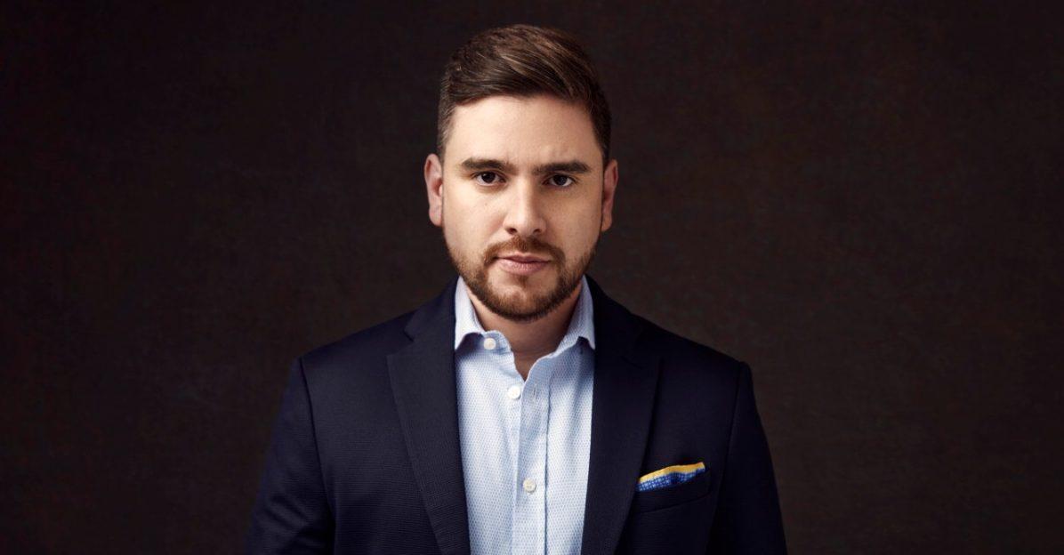 Miguel Valdez, excoordinador digital de El Bronco, triunfa en España