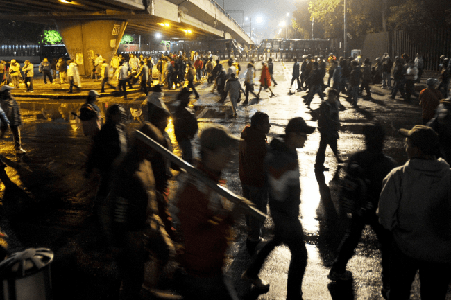 Diputados sacan evaluación docente del periodo extraordinario