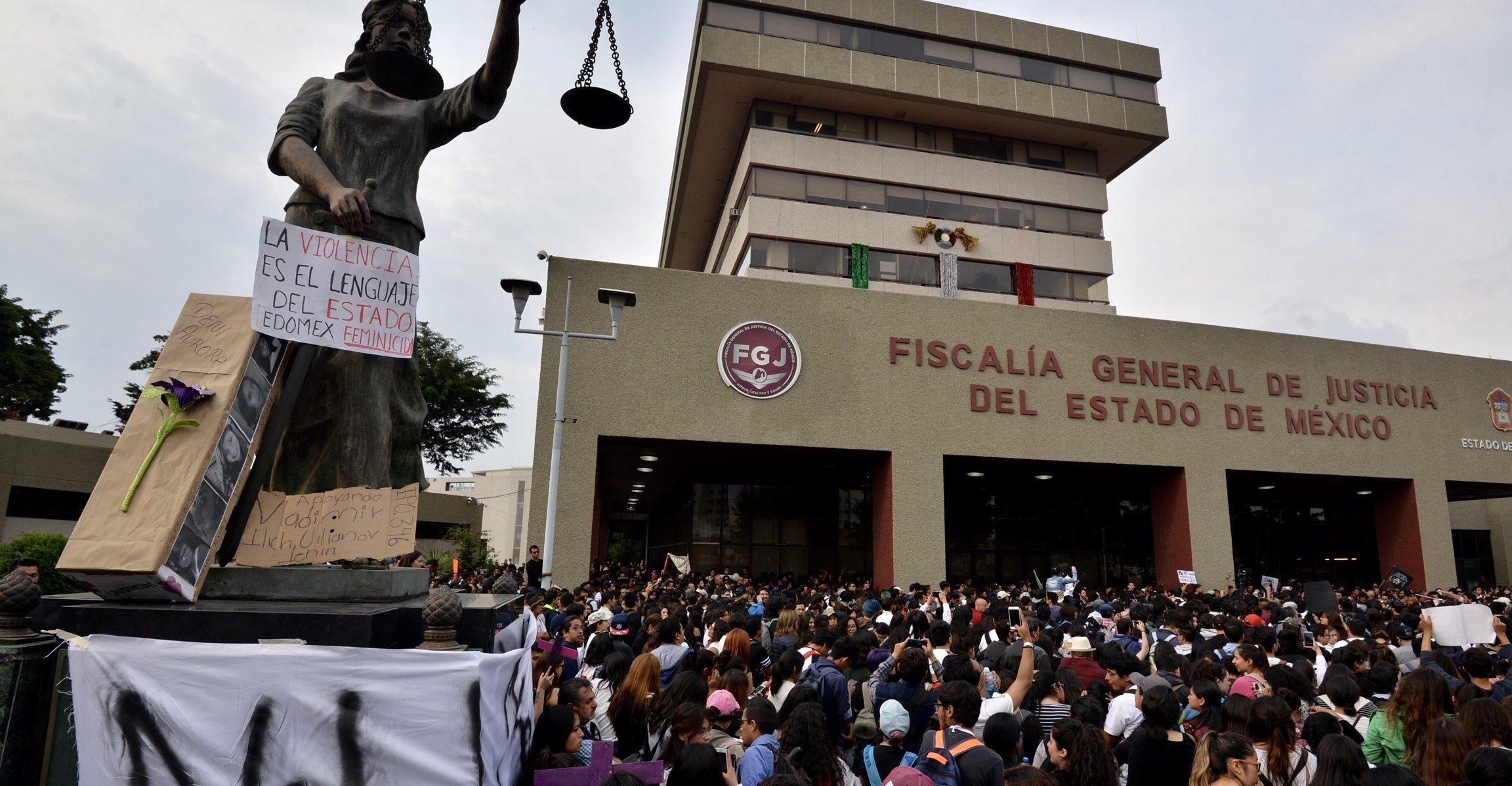 Deni estaba cerca de terminar sus estudios en la UAEM; encontraron su cuerpo en una barranca