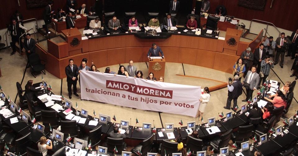 Diputados de estados acusan que Congreso federal los ignoró para las leyes educativas