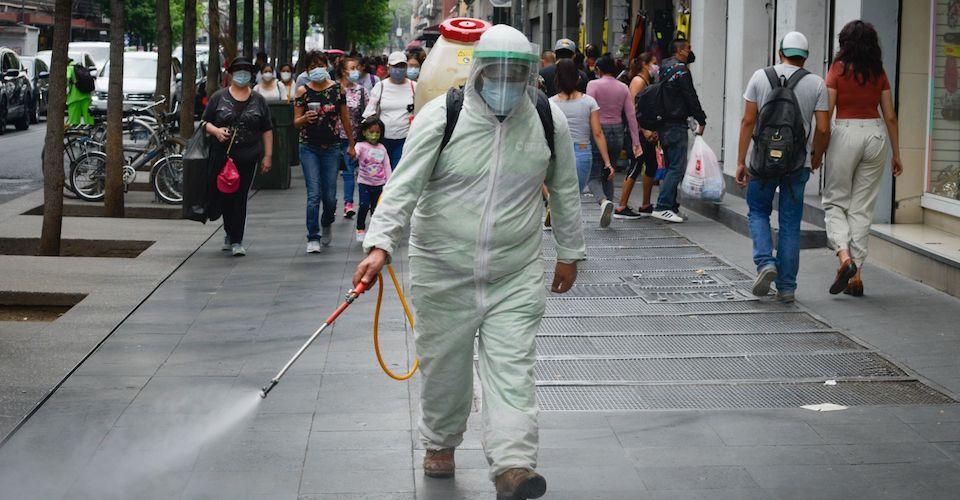 Casos de COVID aumentan 8%; van más de 15 millones de vacunas aplicadas