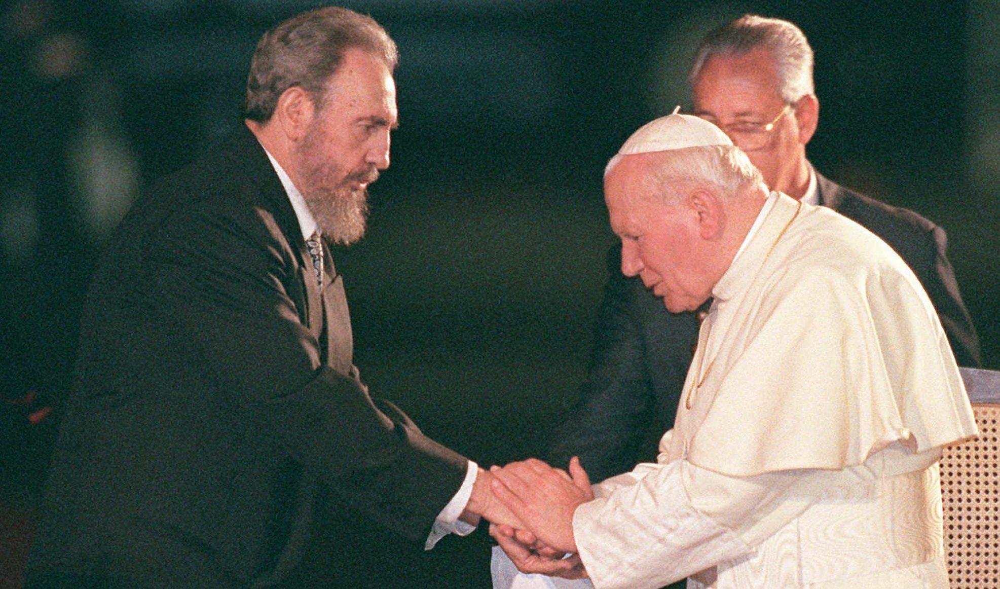 Trump y las virtudes de la religión, las últimas reflexiones de Fidel Castro