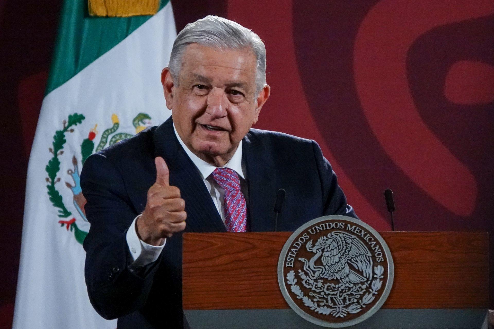 “Estaba costando mucho al presupuesto”: AMLO justifica reinicio de obras del Tren Maya y niega desacato judicial
