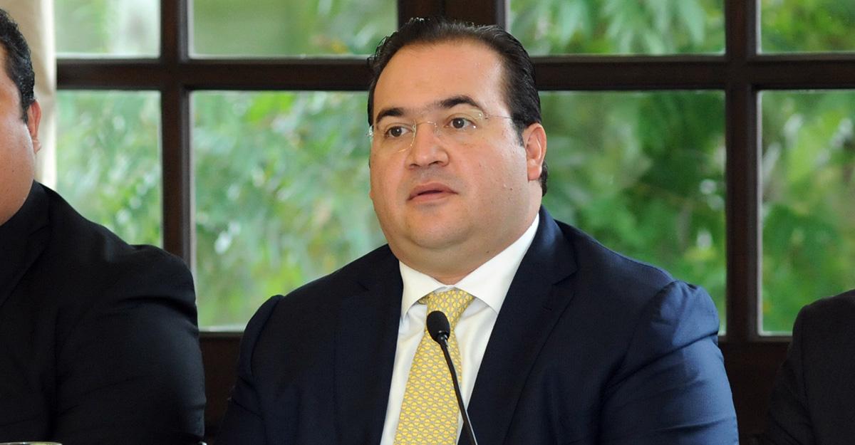 Duarte amplía denuncia contra Yunes: compró propiedades por más de 300 mdp