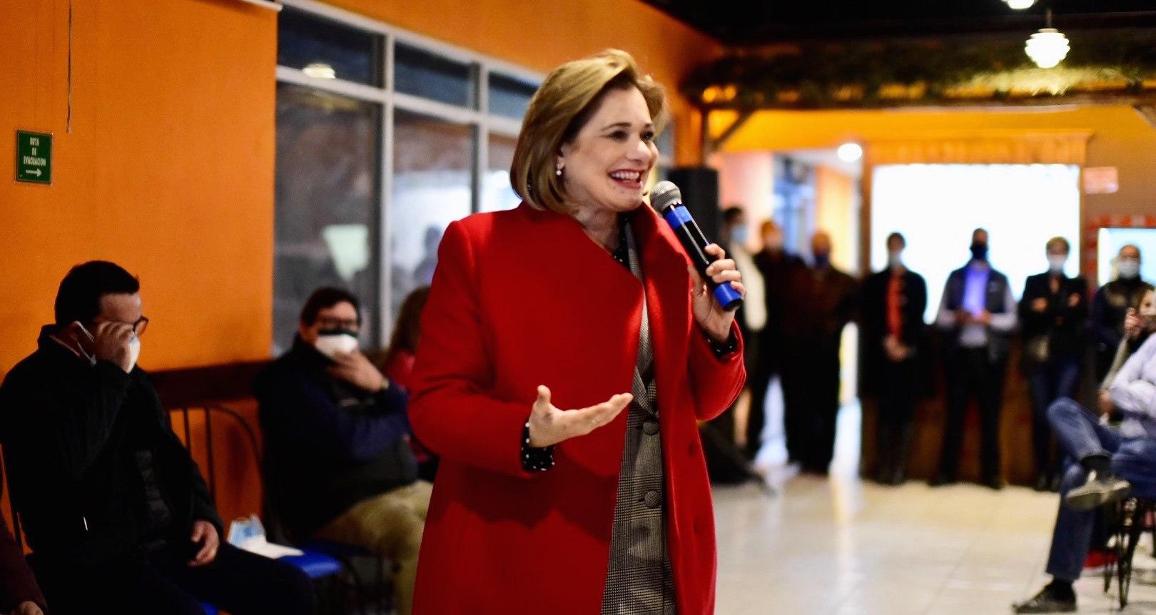 Fiscalía acusa a candidata del PAN en Chihuahua, Maru Campos, de cobrar sobornos a empresarios