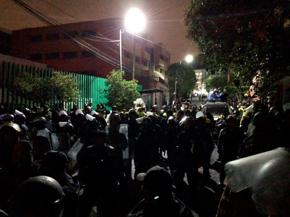 Tres personas se fugan del penal de Barrientos, Edomex, tras un riña entre internos