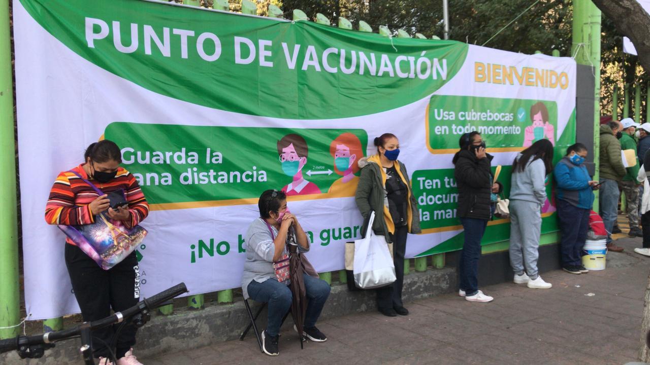 Sin contratiempos, inicia segunda jornada de vacunación en Iztacalco, Tláhuac y Xochimilco