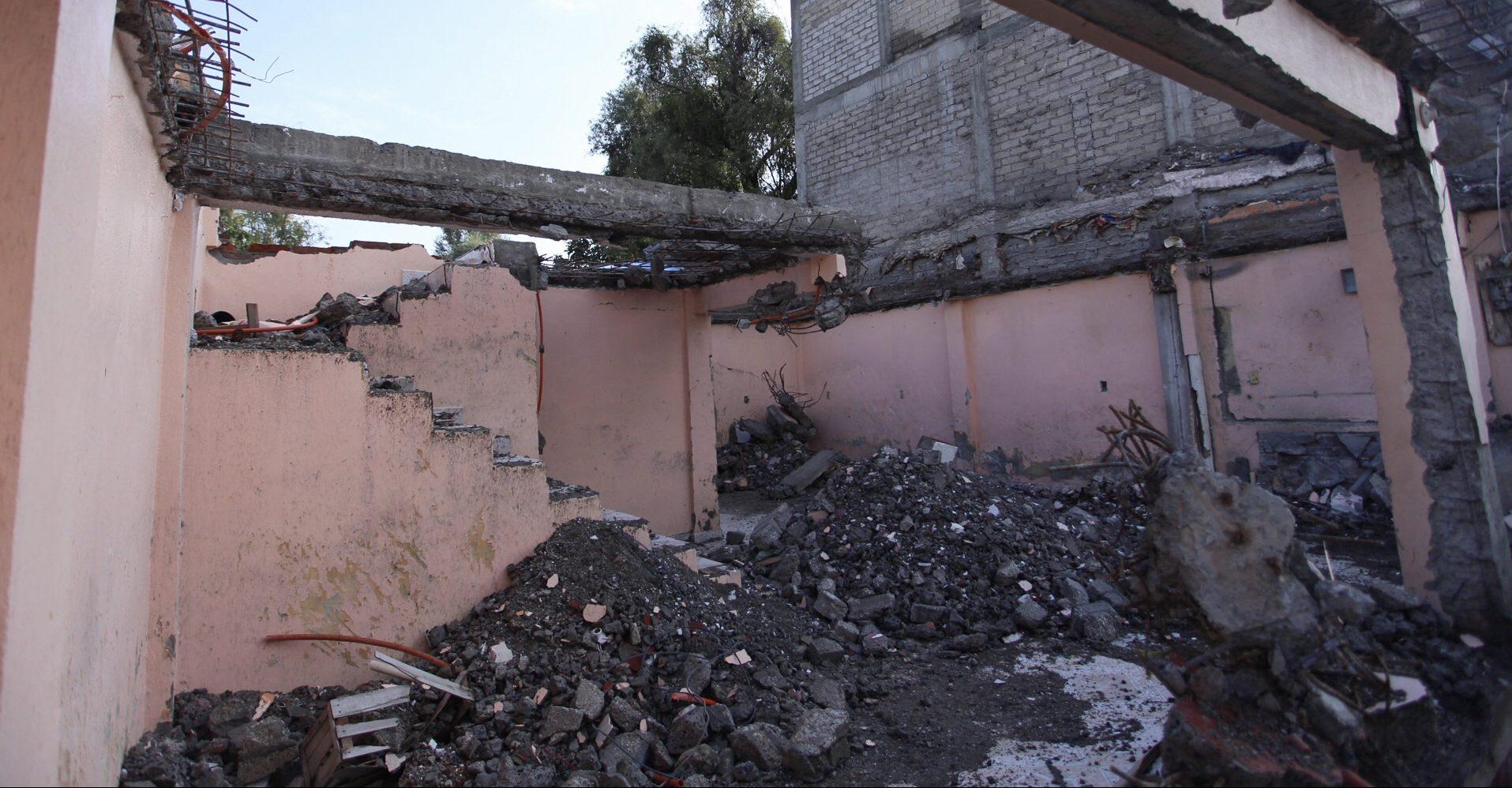 El origen y destino de recursos para la reconstrucción es opaco: organizaciones