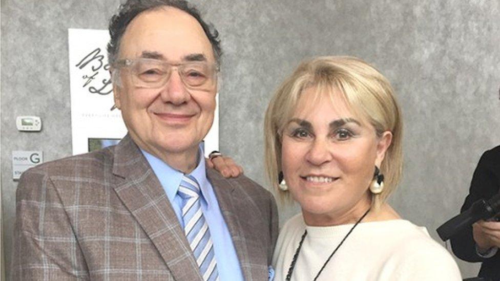 Las nuevas revelaciones que intensifican el misterio de la muerte de Barry y Honey Sherman, la pareja de multimillonarios que apareció ahorcada en Canadá