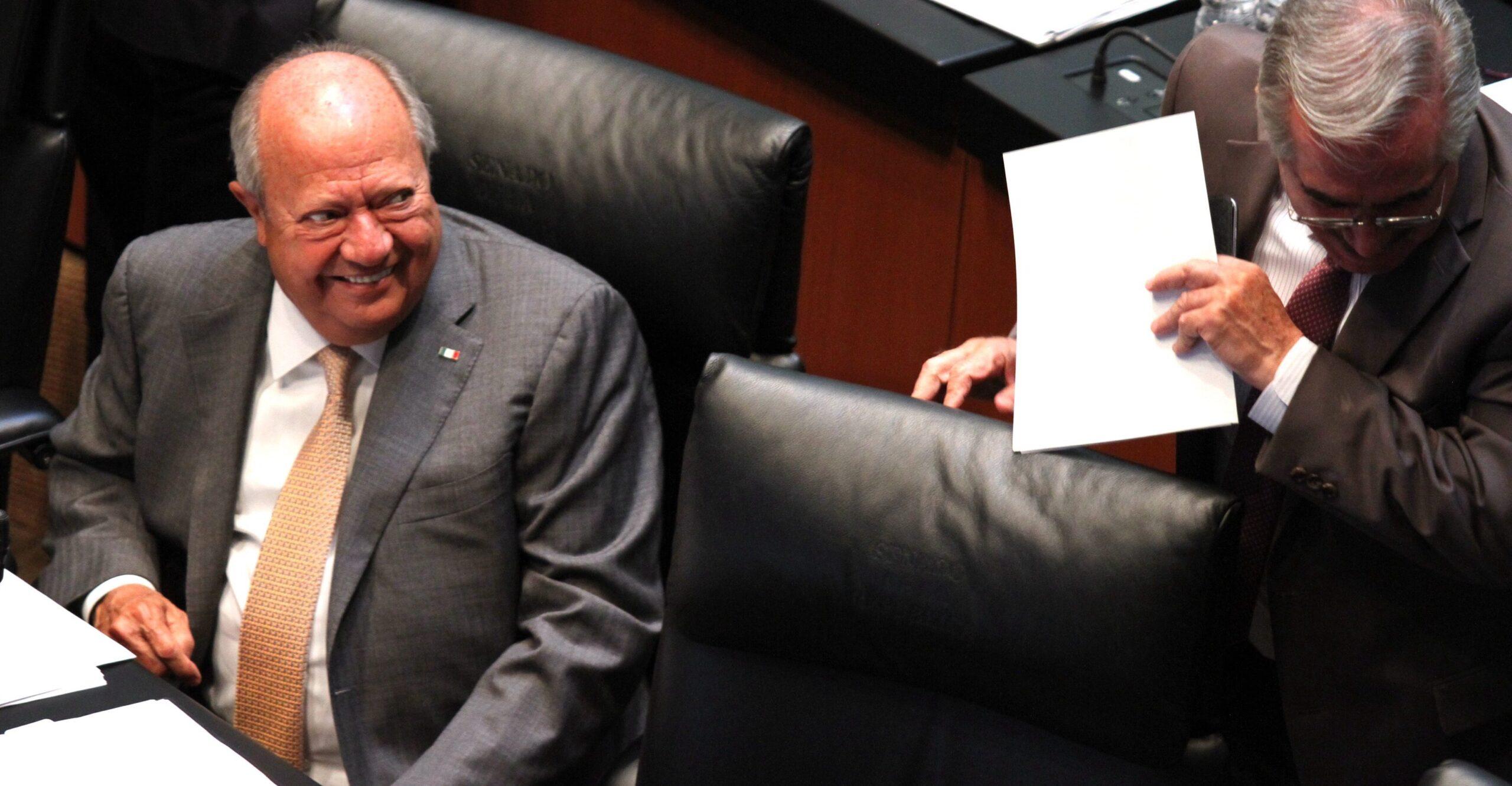 Juez otorga a Romero Deschamps protección contra órdenes de aprehensión