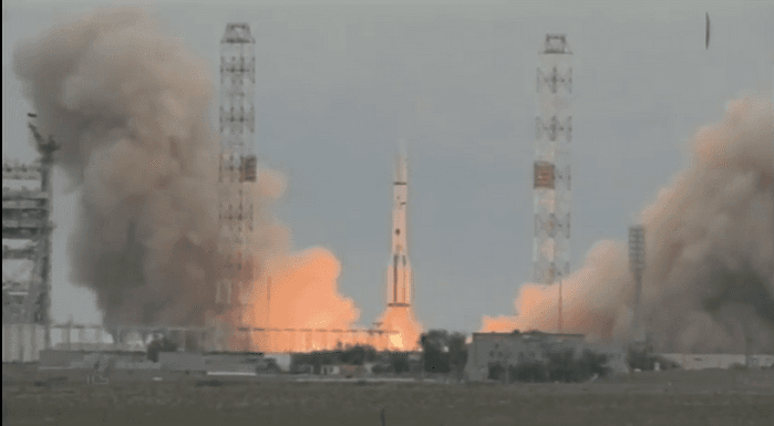 Falla la misión: Satélite Centenario se estrella en Siberia