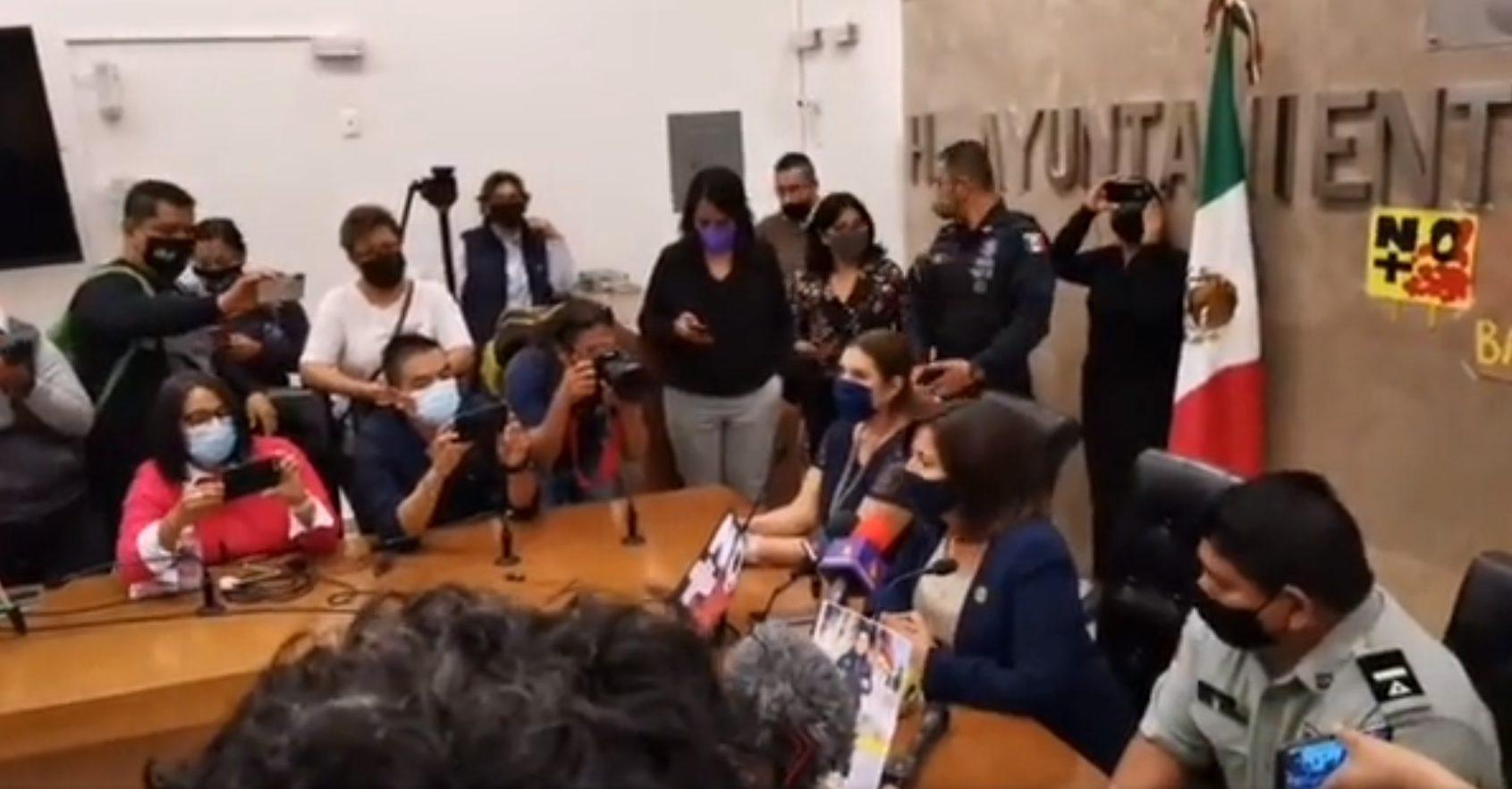 ‘Se arriesgan de más’, dice alcaldesa ante asesinato de reportero en Salamanca