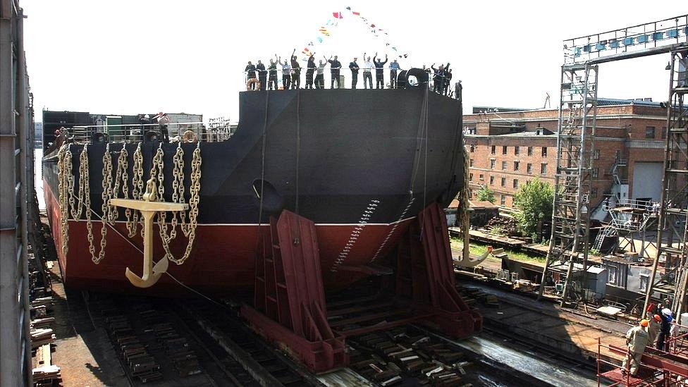 Qué busca Rusia con Akademik Lomonosov, la primera central atómica flotante del mundo y por qué le dicen el “Titanic nuclear”