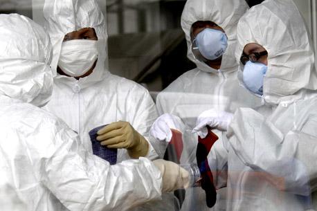 México revisa a viajeros provenientes de Japón para prevenir contaminación radiactiva