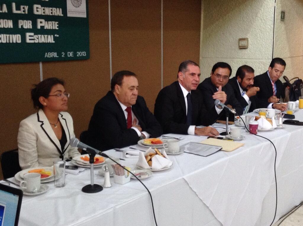 Desconocen maestros proyecto de Reforma Educativa de Gabino Cué