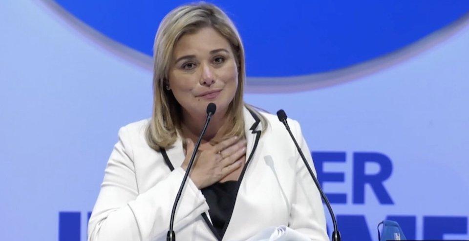 Magistrado revoca vinculación a proceso por sobornos a gobernadora electa de Chihuahua