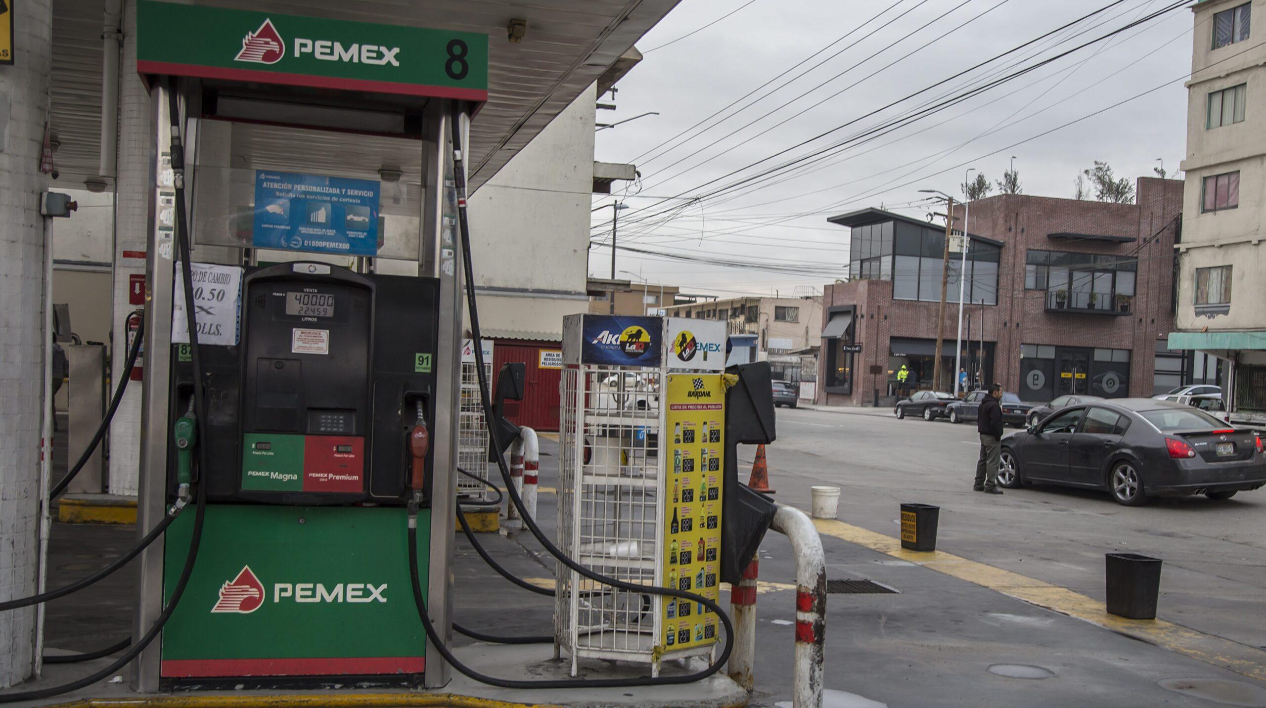Ahora el PRI pide a Peña Nieto medidas para evitar más gasolinazos