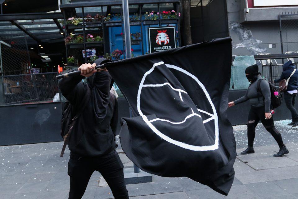 Policía encapsulará a grupos de encapuchados en marchas: SSC