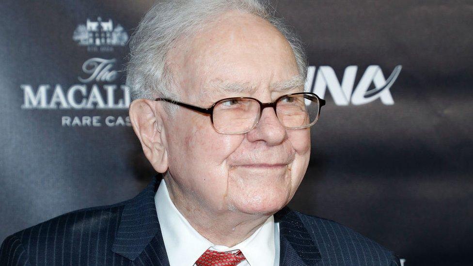 5 errores de inversión del magnate Warren Buffett de los cuales se arrepiente (y que le costaron muy caros)