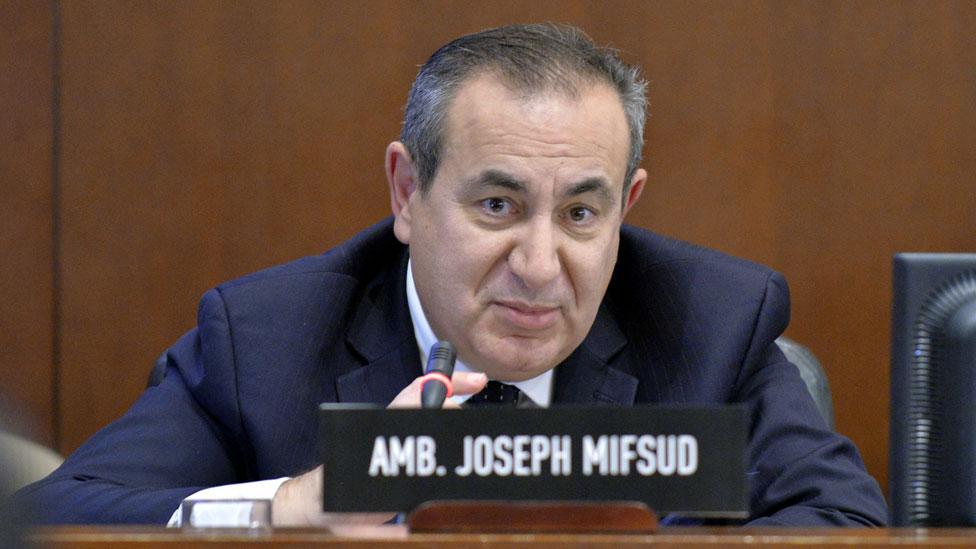 Quién es Joseph Mifsud, el misterioso profesor que puso en contacto al equipo de Donald Trump con los rusos