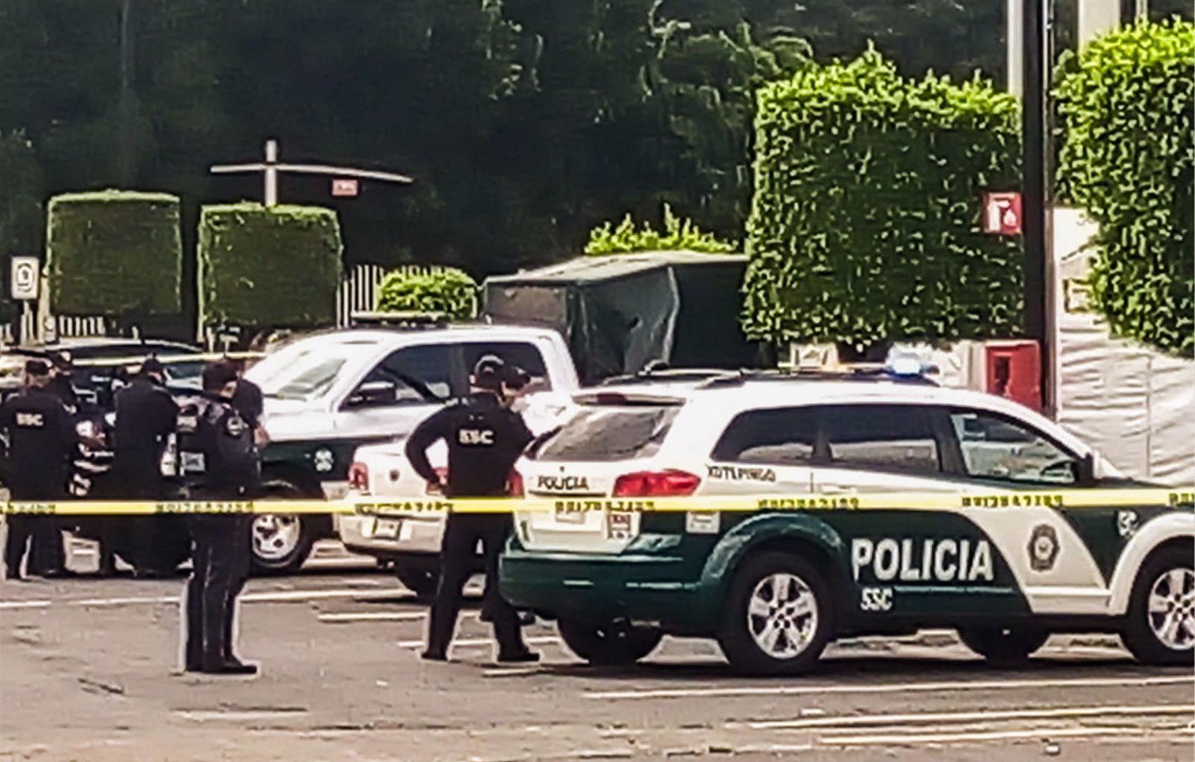 Asesinan a mujer en supermercado de Coyoacán; su pareja y presunto responsable se suicida