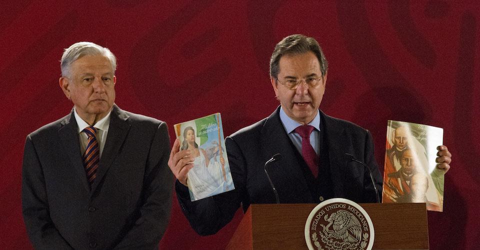 Dos empresas reciben 388 mdp en contratos, pese a acusación de sobreprecio en venta de libros