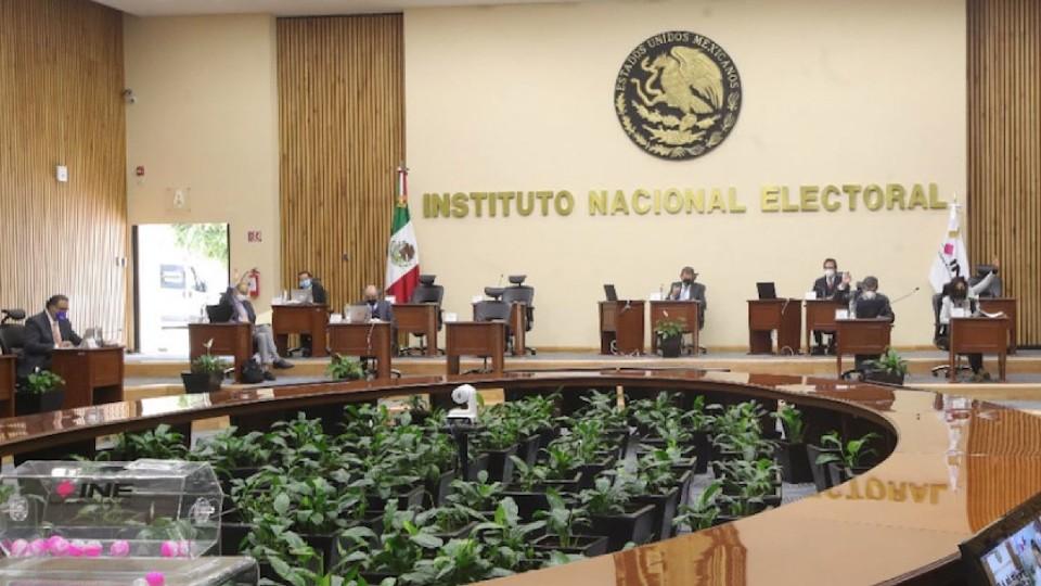 Diferencias de criterio no deben ameritar persecución penal: INE por denuncia contra consejeros