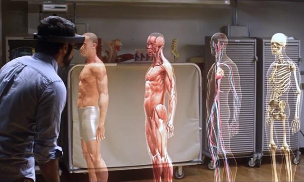 Hologramas y educación: la tecnología de Microsoft ayudará a la medicina