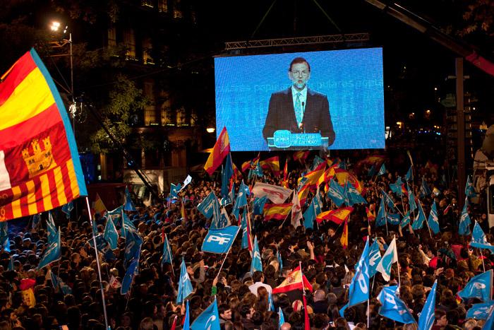 España: Arrasa el Partido Popular; <br>vuelve al poder