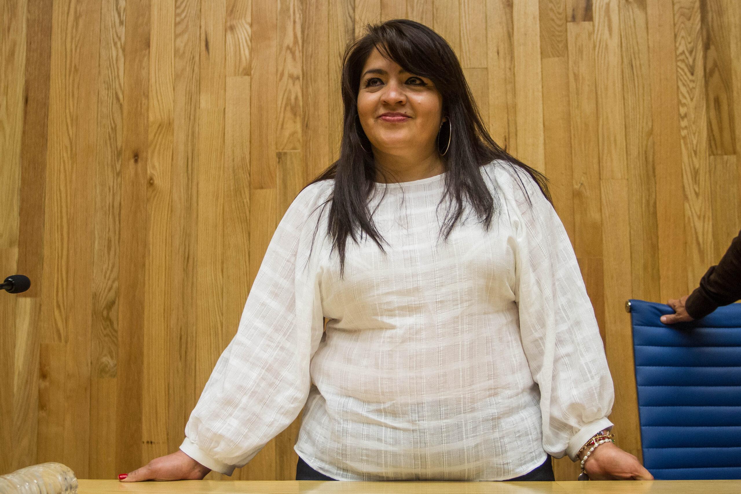 Nestora Salgado acusa a Meade de difamarla por llamarla secuestradora y lo reta a que lo pruebe