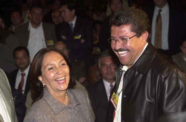 Los exgobernadores de Zacatecas, Amalia García y Ricardo Monreal, prestaron mdp sin garantías a familiares y empresarios