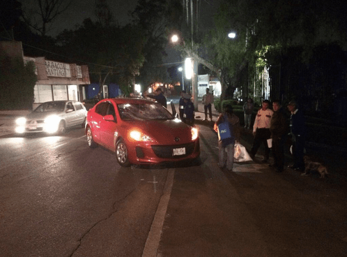 Candidata del PRI atropella a ciclista y se niega a pagar médico y hospital