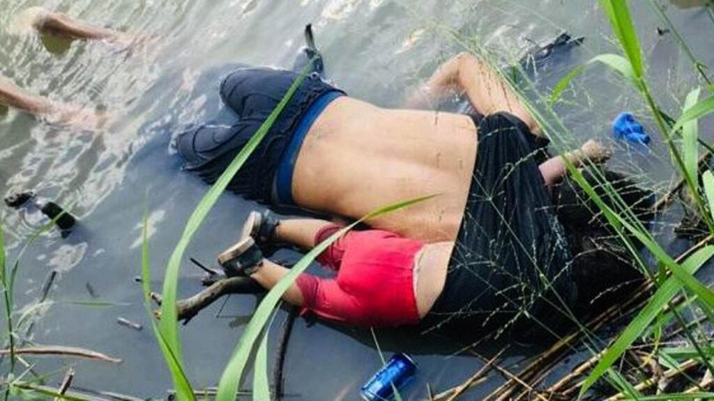 Migrante salvadoreño y su hija mueren ahogados intentando cruzar a EU