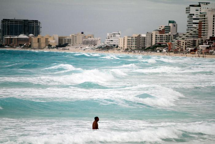 Península de Yucatán en alerta por tormenta “Harvey”