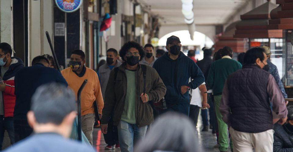 México registra por primera vez más de 23 mil casos diarios de COVID en quinta ola