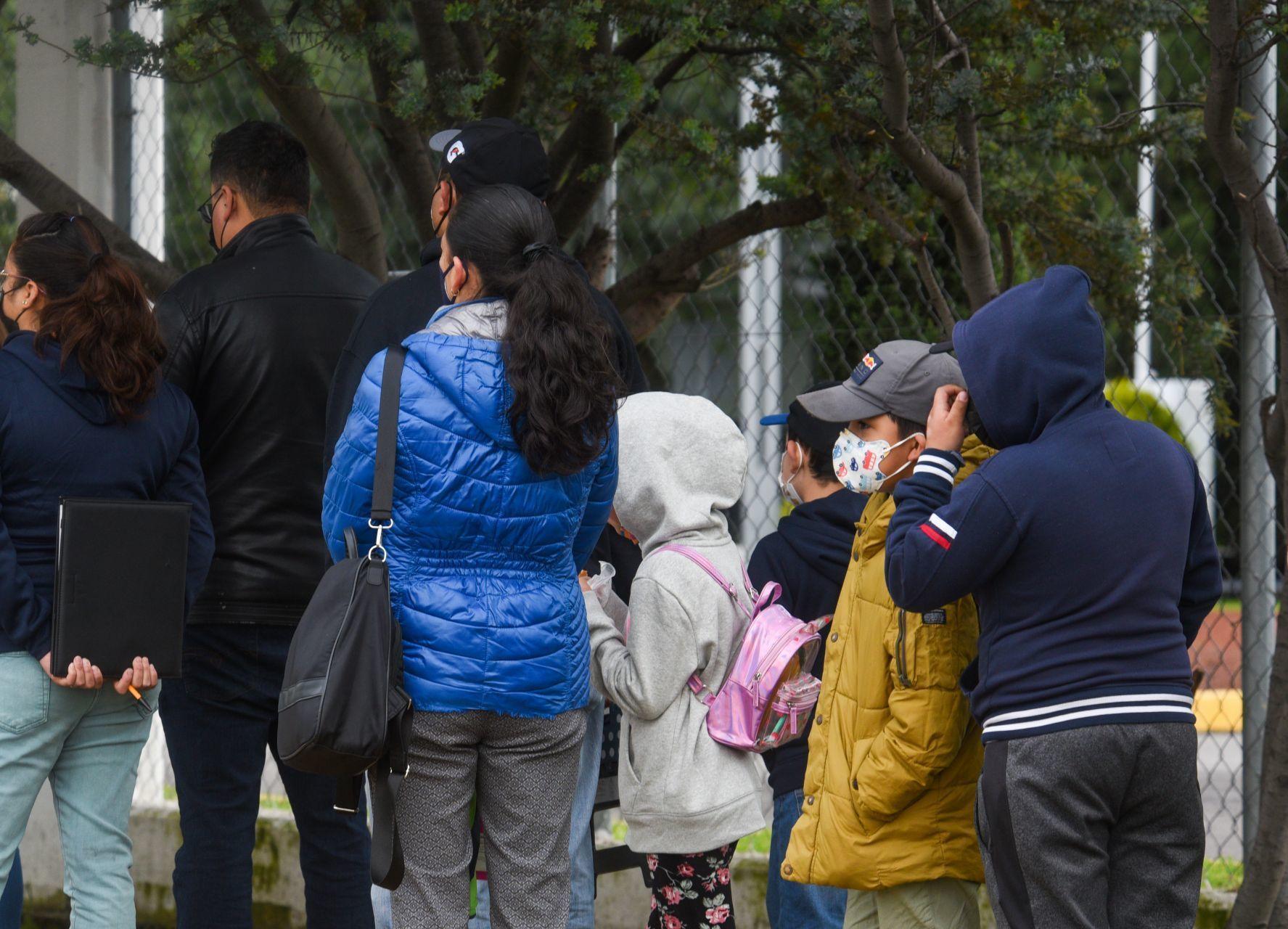 COVID-19 en México: Salud reporta 990 nuevos contagios y 5 defunciones