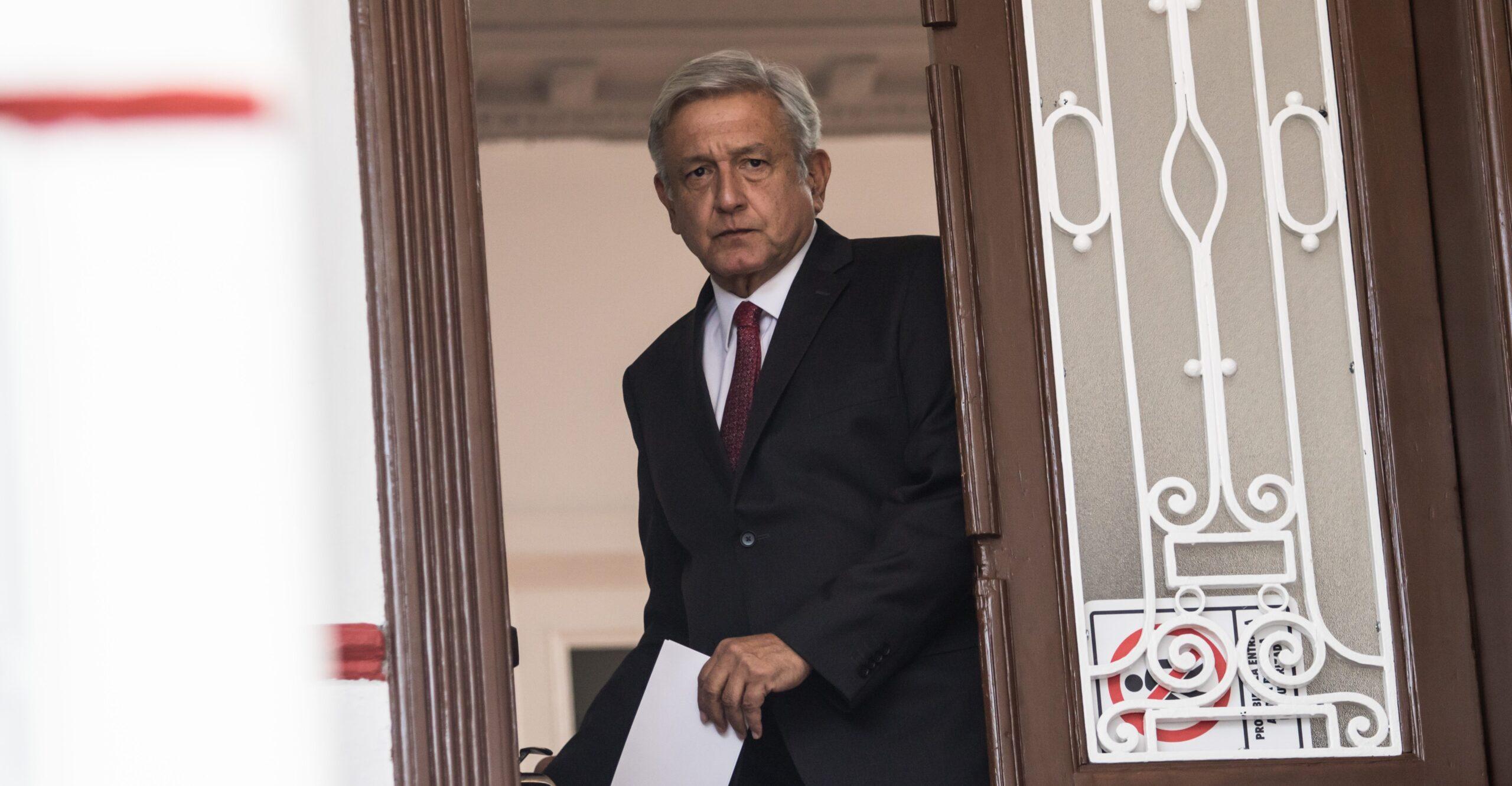 AMLO defiende que nombrar delegados estatales es facultad del Ejecutivo y no requiere cambiar la ley