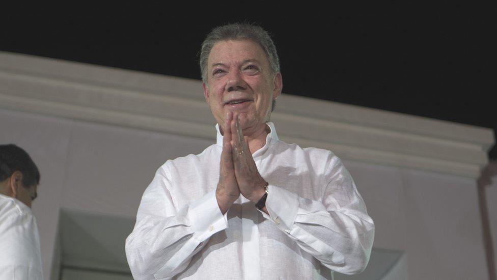 Colombia: por qué Juan Manuel Santos, el presidente que logró la paz con las FARC, se va como uno de los menos populares