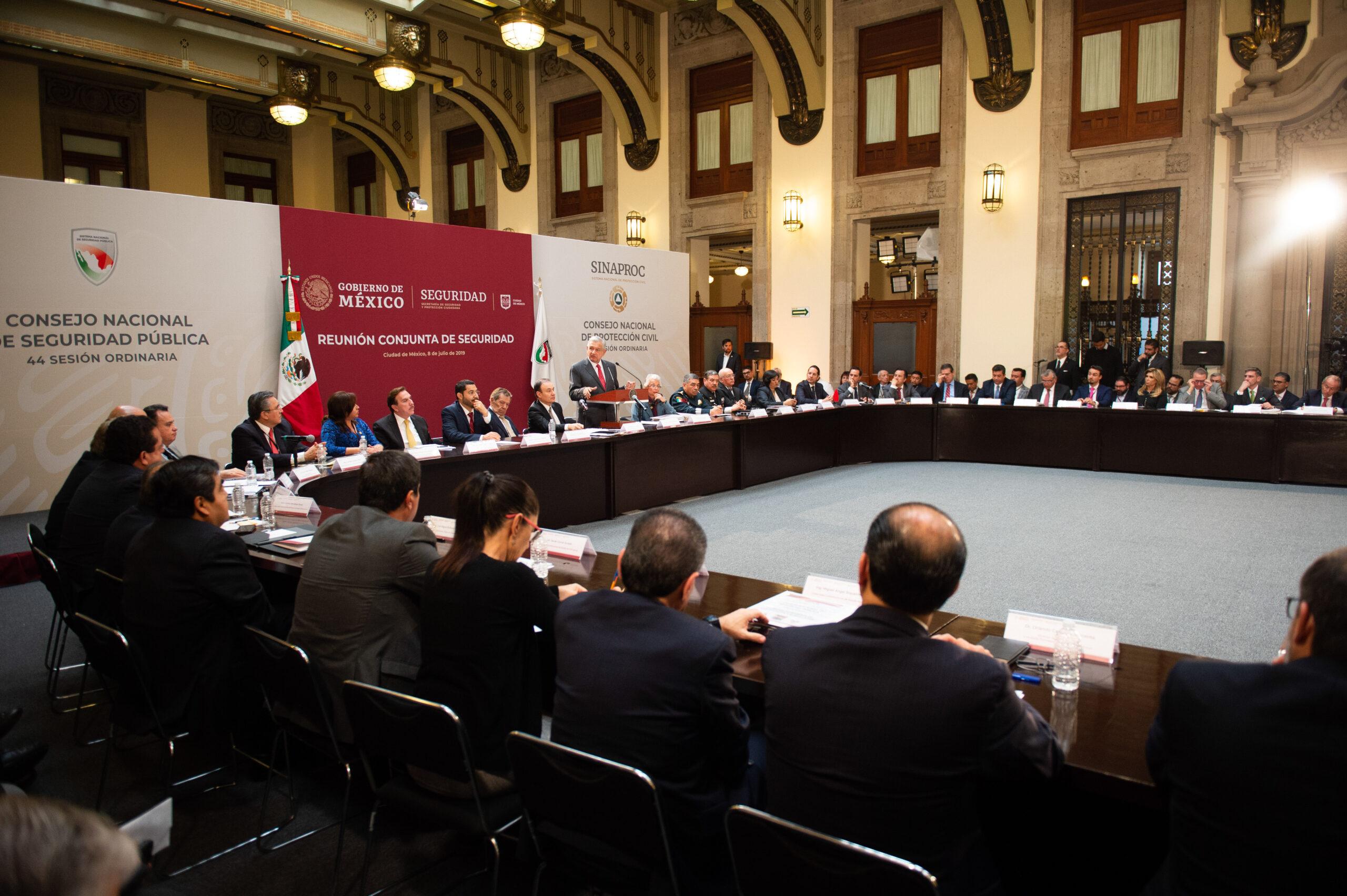 AMLO politiza la seguridad, dicen gobernadores del PAN; no quiero perjudicarlos, responde