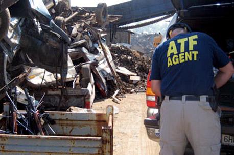 ATF <i>regresó</i> a las calles a traficantes de armas