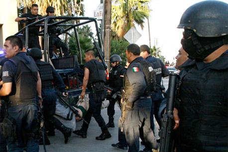 Trasladará SSPF mil 500 policias federales a Monterrey