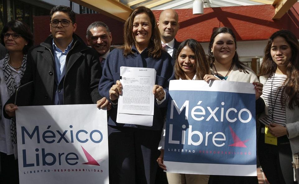 Nuevos partidos, viejos políticos: Exmilitantes buscan convertir sus organizaciones en partidos