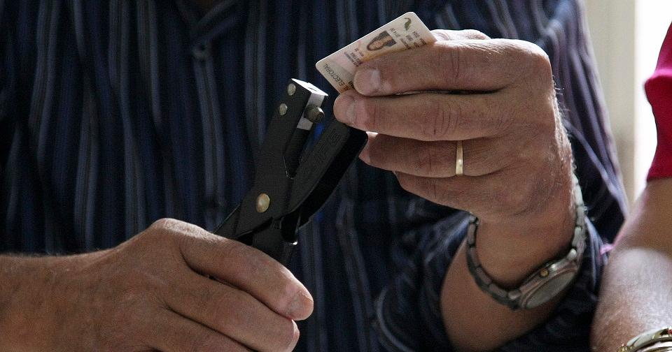 La oposición se queda con los congresos: el PRI pierde la mayoría en Coahuila y Nayarit