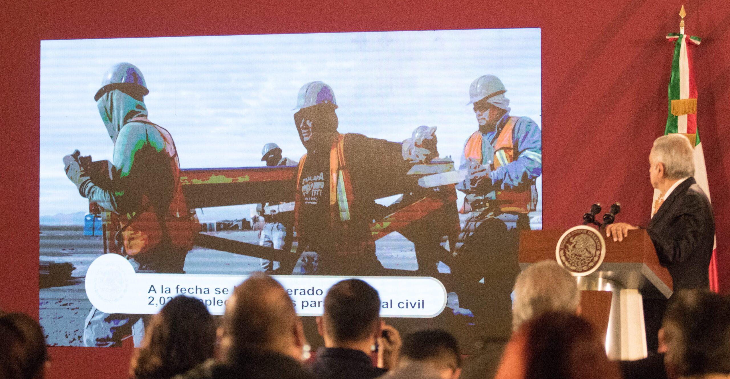 Empresarios invertirán 859 mil mdp para Plan de Infraestructura de AMLO