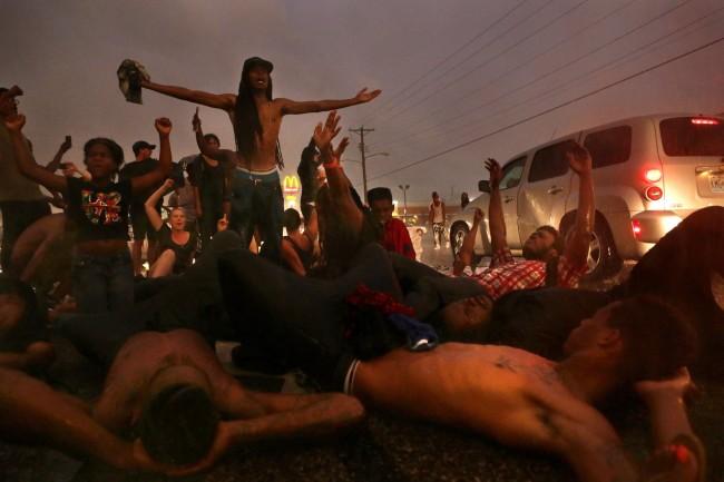 Autoridades declaran estado de emergencia en Ferguson, Missouri