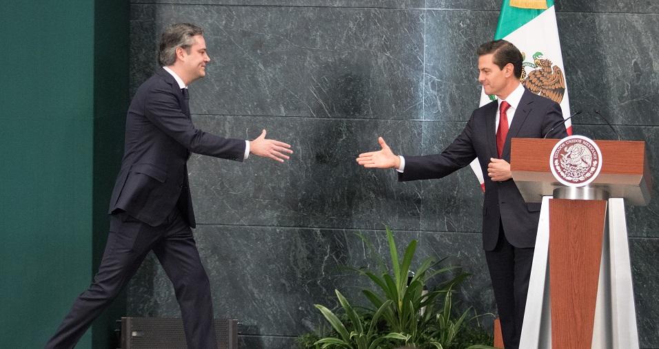 Evaluación, tutoría, reconstrucción: Aurelio Nuño deja pendientes en Educación, critica Mexicanos Primero